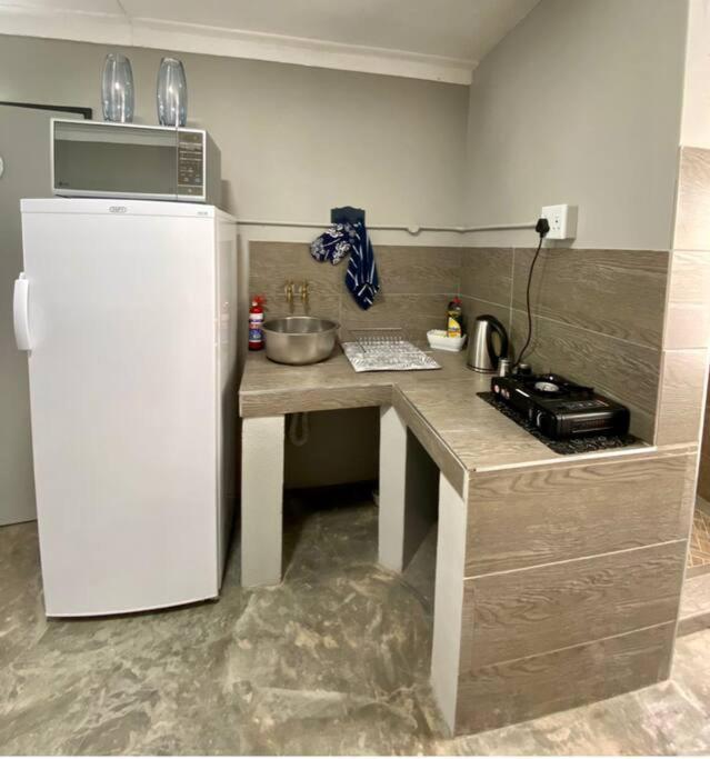Stellies Accommodation - Room 1 كيتمانشوب المظهر الخارجي الصورة
